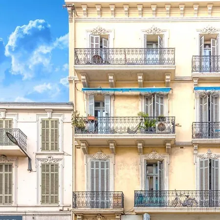 Penthouse Loft 5min Palais Des Festivals And Terrace View On Castle Apartment
